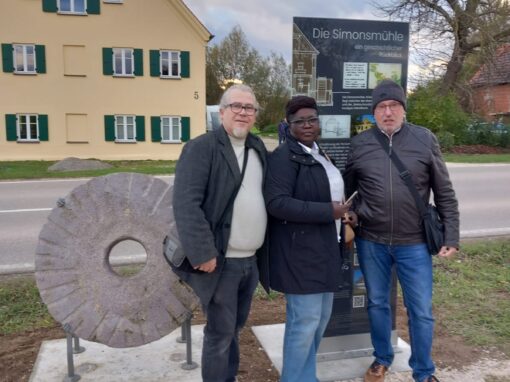 Infostele zur historischen Simonsmühle in Blindheim